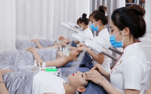 Vào các mùa cao điểm trong năm, nhu cầu chăm sóc sắc đẹp tăng cao